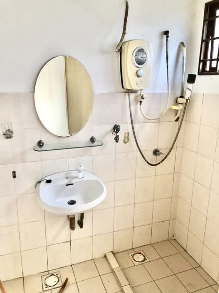 Condominium for Sale at Palm Spring @ Damansara - Nick Yeoh - Bathroom - PropertyGuru.com.my
