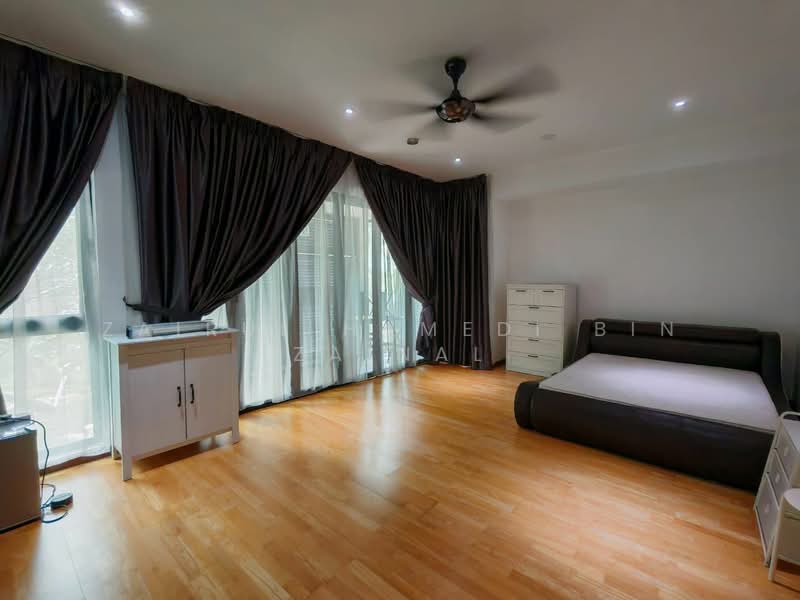 3-storey Terraced House for Sale in Sepang (Selangor) - Zairul Hamedi Bin Zainal - PropertyGuru.com.my