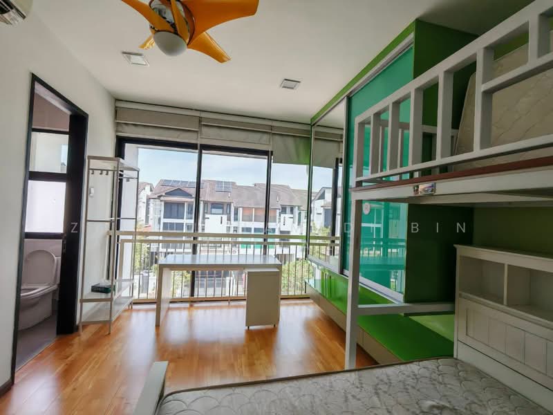 3-storey Terraced House for Sale in Sepang (Selangor) - Zairul Hamedi Bin Zainal - PropertyGuru.com.my