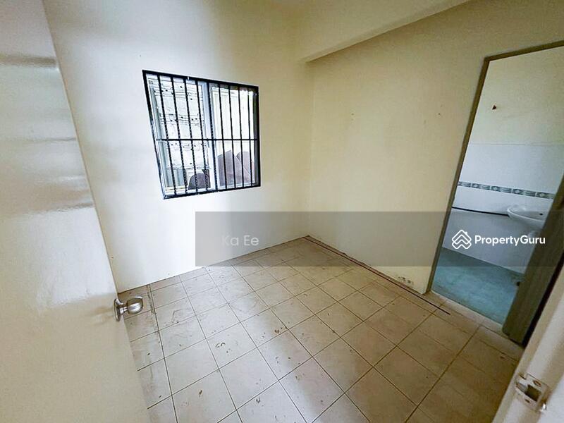 2-storey Terraced House for Sale in Bandar Country Homes (Rawang) - Ka Ee - PropertyGuru.com.my