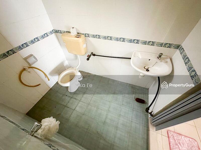 2-storey Terraced House for Sale in Bandar Country Homes (Rawang) - Ka Ee - PropertyGuru.com.my