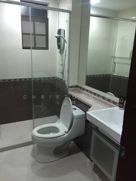 Kondominium untuk Disewa di Kampung Warisan - Christopher Lim - Bathroom - PropertyGuru.com.my