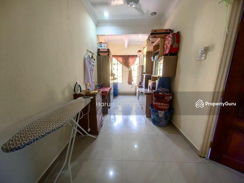 2 Storey Semi D Cluster - Bandar Seri Putra Bangi FREEHOLD untuk Untuk Dijual - RM 580,000, Feb 2026 - PropertyGuru.com.my