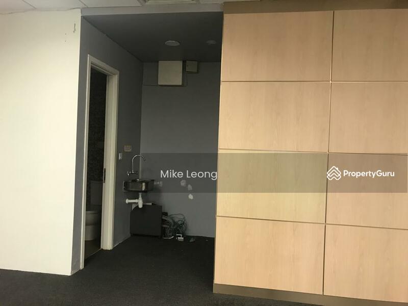 Untuk Dijual - Oval Damansara