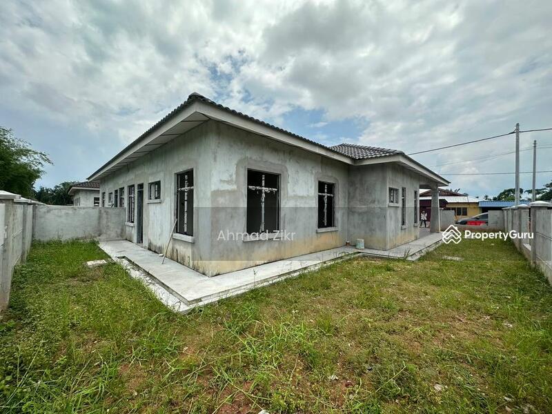 1-storey Terraced House for Sale in Batu Pahat (Johor) - Ahmad Zikrul - PropertyGuru.com.my