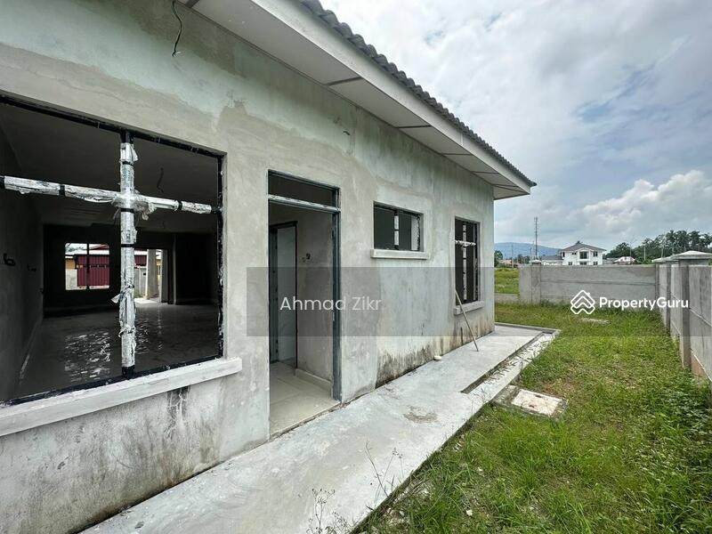 1-storey Terraced House for Sale in Batu Pahat (Johor) - Ahmad Zikrul - PropertyGuru.com.my
