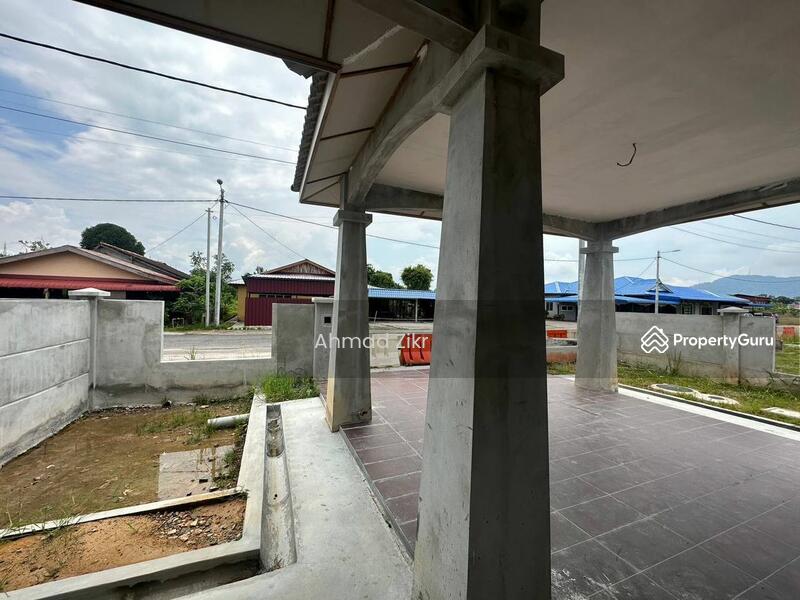 1-storey Terraced House for Sale in Batu Pahat (Johor) - Ahmad Zikrul - PropertyGuru.com.my