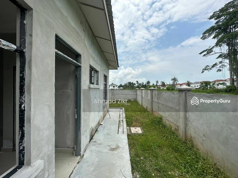1-storey Terraced House for Sale in Batu Pahat (Johor) - Ahmad Zikrul - PropertyGuru.com.my