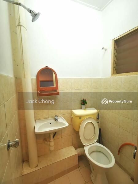 For Rent - Vista Shop Apartment (Damansara Damai)