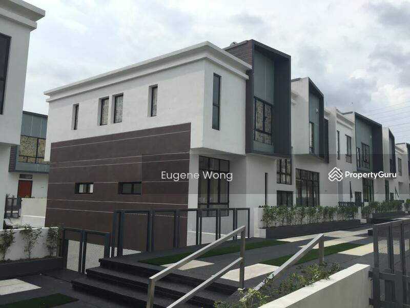 3-storey Terraced House for Sale in Taman Equine (Seri Kembangan) - Eugene Wong - PropertyGuru.com.my