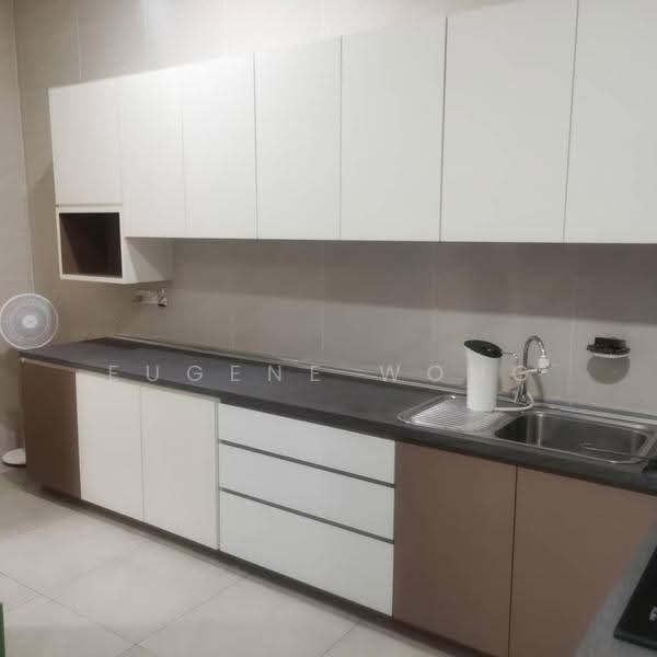 Rumah Teres 3-Tingkat untuk Dijual di Taman Equine (Seri Kembangan) - Eugene Wong - Kitchen - PropertyGuru.com.my