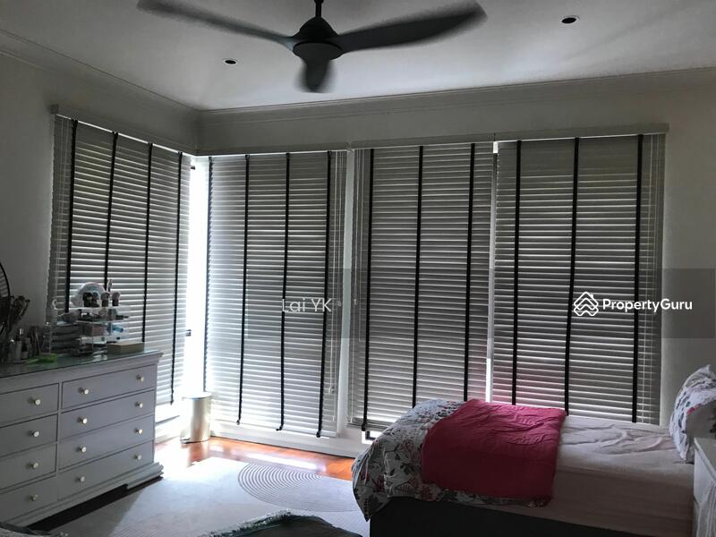 For Sale - Royale Palms Bungalow