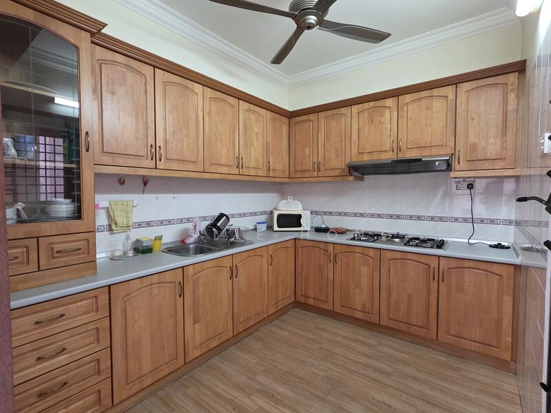 Condominium for Sale at Twin Towers - Leslie Hong - PropertyGuru.com.my