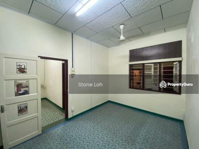TAMAN CANNING GARDEN SINGLE STOREY INTERMEDIATE CORNER HOUSE FOR SALES