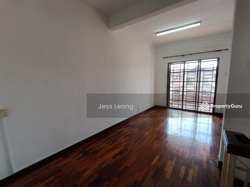 3-storey Terraced House for Sale in Bukit Jalil (Kuala Lumpur) - Jess Leong - PropertyGuru.com.my