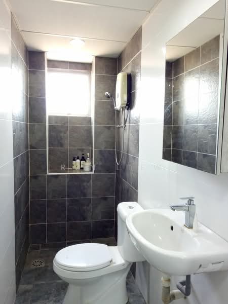 Apartment for Sale at Serdang Villa Apartment - Ron Liew - PropertyGuru.com.my