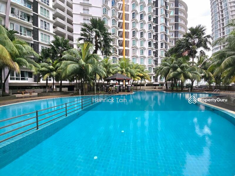 For Sale - Tiara Mutiara / The Crown