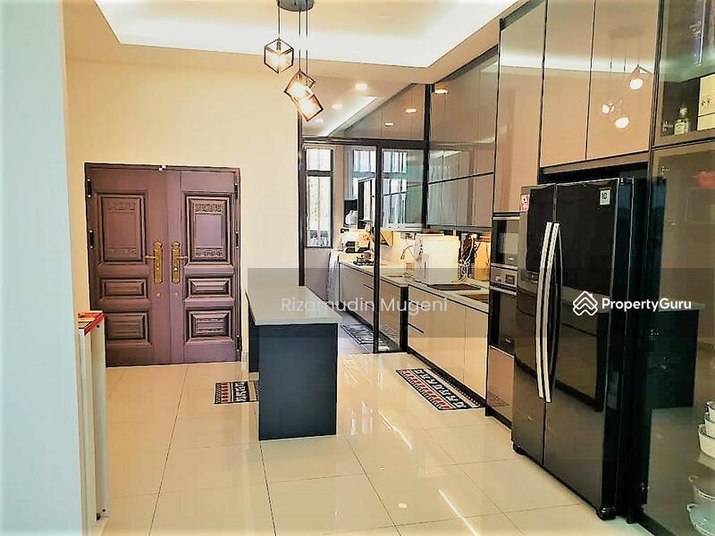 3-storey Terraced House for Sale in Bandar Nusaputra (Puchong) - Rizamudin Mugeni - PropertyGuru.com.my
