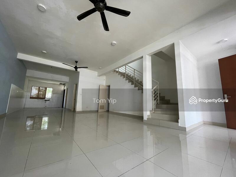 M Residence, Rawang, Jalan MR 11/14, Rawang, Selangor, 4 Bedrooms, 2380