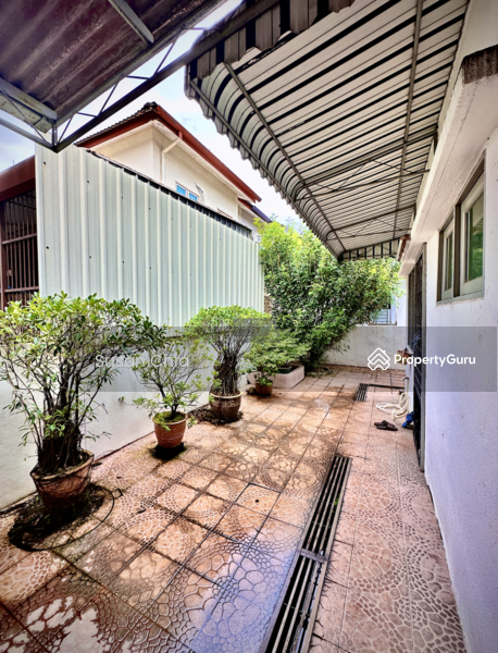 For Sale - A Double-Storey Semi-Detached House in Air Itam.