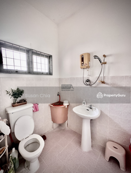 For Sale - A Double-Storey Semi-Detached House in Air Itam.