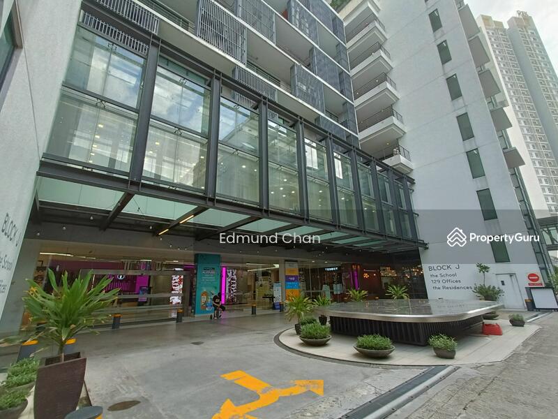 Untuk Disewa - Jaya One corner Office, Petaling Jaya, facing main road
