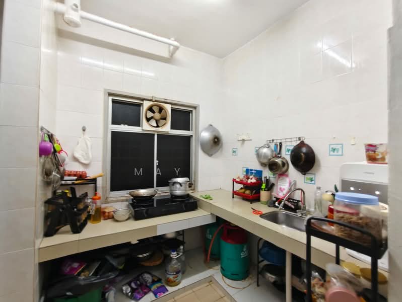 Pangsapuri untuk Dijual di Merdeka Villa - May Goh - Kitchen - PropertyGuru.com.my