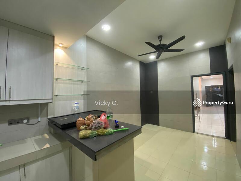 2-storey Terraced House for Sale in Sungai Buloh (Selangor) - Vicky G. - PropertyGuru.com.my