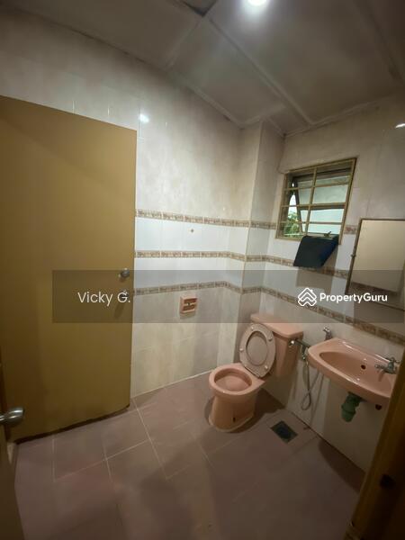 2-storey Terraced House for Sale in Sungai Buloh (Selangor) - Vicky G. - PropertyGuru.com.my