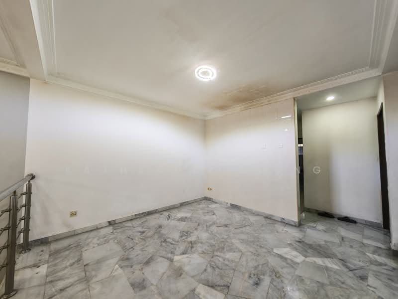 2-storey Terraced House for Sale in Serdang (Seri Kembangan) - Katherine Leong - Interior - PropertyGuru.com.my