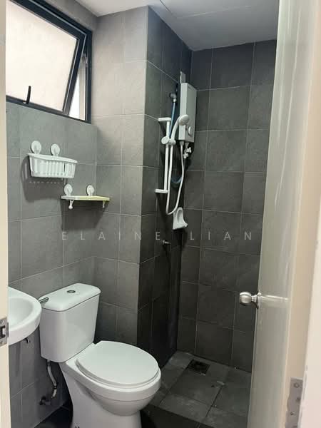 Kondominium untuk Disewa di Sky Awani Residensi 2 - Elaine Lian - Bathroom - PropertyGuru.com.my