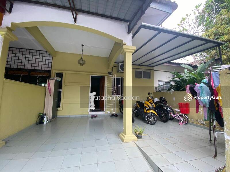 Puncak Alam Renovated Single Storey Terrace House Lorong Mahkota Impian