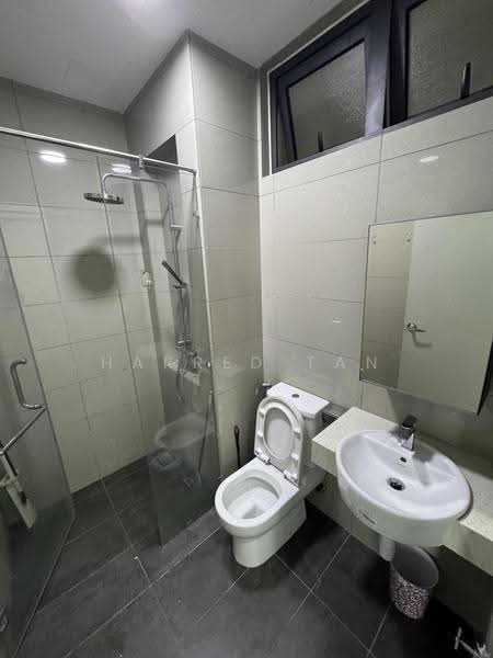 Service Residence for Rent at PJ Midtown - Harred Tan - Bathroom - PropertyGuru.com.my