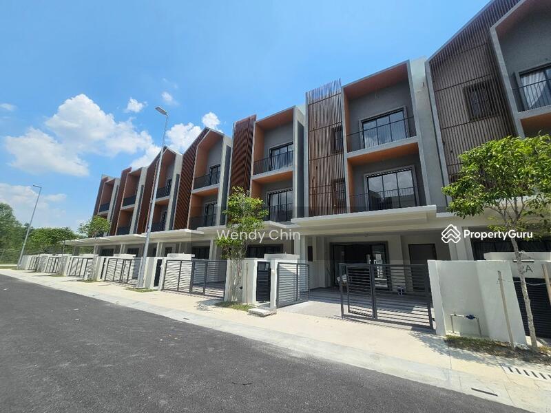 3-storey Terraced House for Sale in Puchong (Selangor) - Wendy Chin - PropertyGuru.com.my