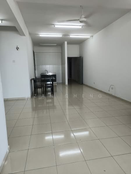 Pangsapuri untuk Dijual di Tanjung Permai De Centro - Yzan Cheng - Kitchen - PropertyGuru.com.my