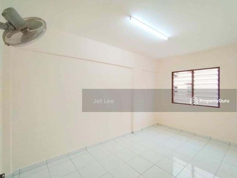 Rumah Flat untuk Disewa di Kekwa Apartment - Jet Lee - PropertyGuru.com.my