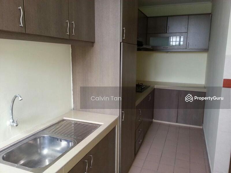 Untuk Dijual - Lakes Condominiums / Pangsapuri Tasik