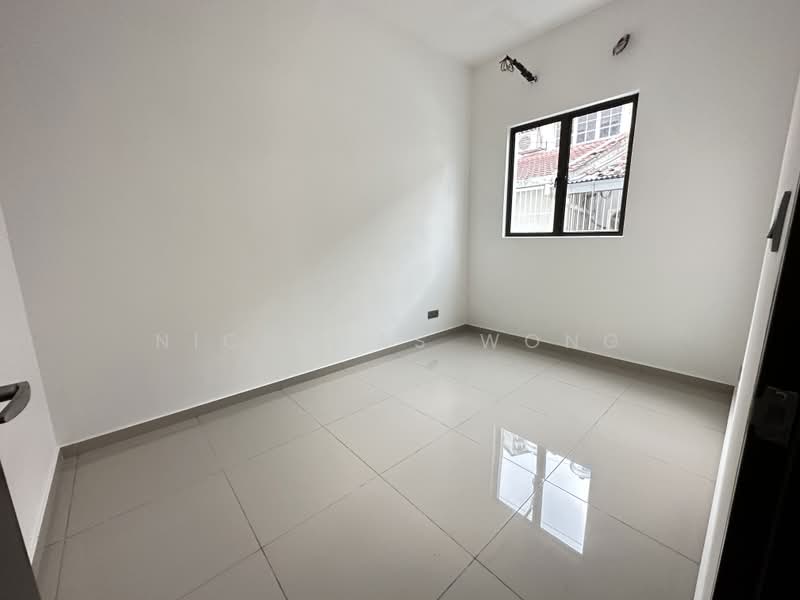 2-storey Terraced House for Sale in Taman Gembira (Jalan Klang Lama (Old Klang Road)) - Nicholas Wong - Interior - PropertyGuru.com.my