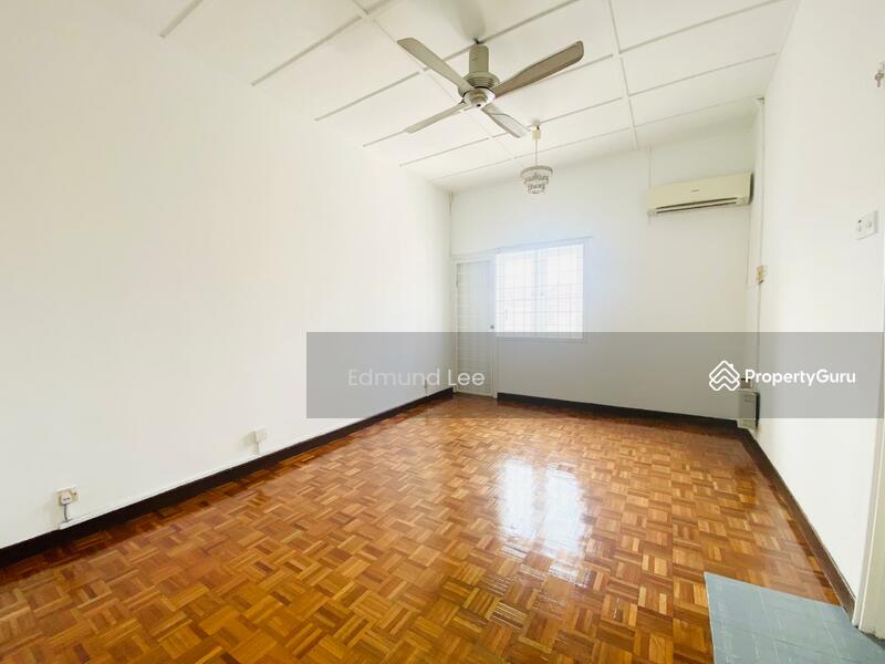 Rumah Teres 2-Tingkat untuk Dijual di Usj 2 (Subang Jaya) - Edmund Lee - PropertyGuru.com.my