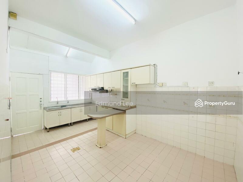 Rumah Teres 2-Tingkat untuk Dijual di Usj 2 (Subang Jaya) - Edmund Lee - PropertyGuru.com.my