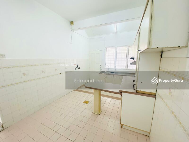Rumah Teres 2-Tingkat untuk Dijual di Usj 2 (Subang Jaya) - Edmund Lee - PropertyGuru.com.my