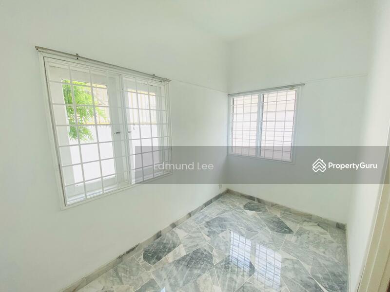 Rumah Teres 2-Tingkat untuk Dijual di Usj 2 (Subang Jaya) - Edmund Lee - PropertyGuru.com.my
