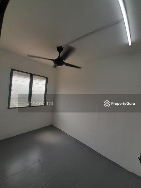 For Rent - Rumah Pangsa Seri Ros