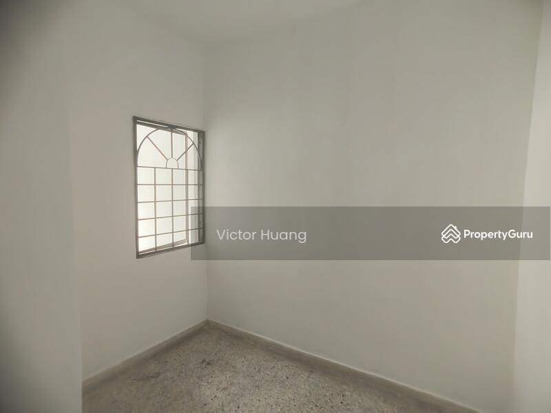 2-storey Terraced House for Sale in Seksyen 6 (Kota Damansara) - Victor Huang - PropertyGuru.com.my