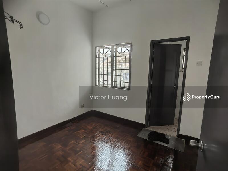 2-storey Terraced House for Sale in Seksyen 6 (Kota Damansara) - Victor Huang - PropertyGuru.com.my
