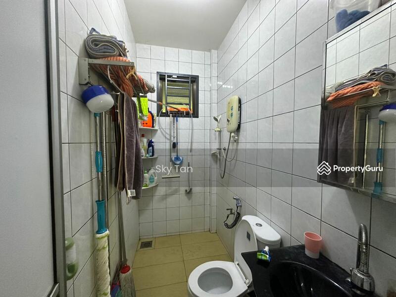 Bukit Batu Kulai Single Storey Bungalow House 9644 Sqft Furnished