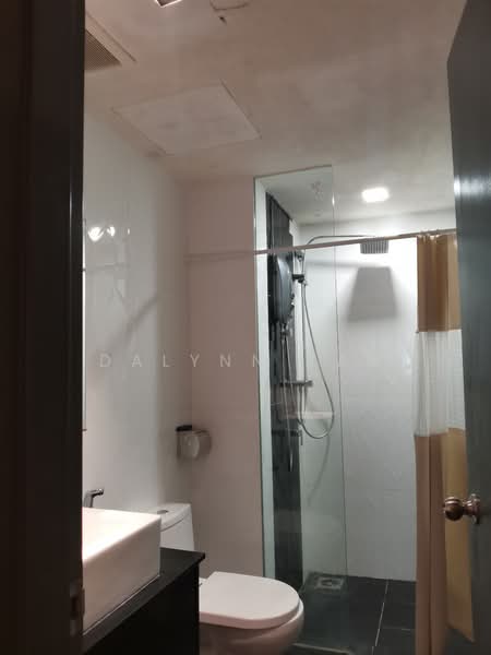 Servis Apartment untuk Disewa di Menara Suria (V12) - Dalynn Tan - Bathroom - PropertyGuru.com.my