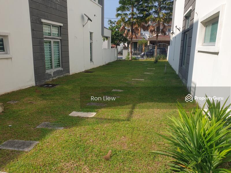 2-storey Terraced House for Sale in Bandar Putra Permai (Seri Kembangan) - Ron Liew - PropertyGuru.com.my