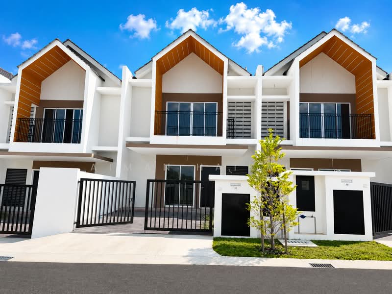 2-storey Terraced House for Sale in Bandar Gamuda Cove (Dengkil) - Aiman Haikal - Exterior - PropertyGuru.com.my