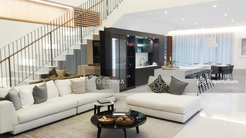 For Sale - Freehold Hilltop Garden Villa in Bukit Gasing For Sale